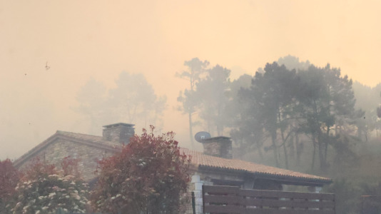 Incendio forestal en Caión (38)