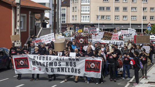 Manifestación contra la planta de biogás en A Laracha