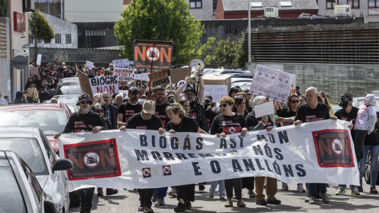 Manifestación contra la planta de biogás en A Laracha