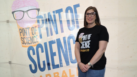 El Pint of Science se despidió este miércoles hasta el próximo año con las charlas de Olalla Rama e Isabel García