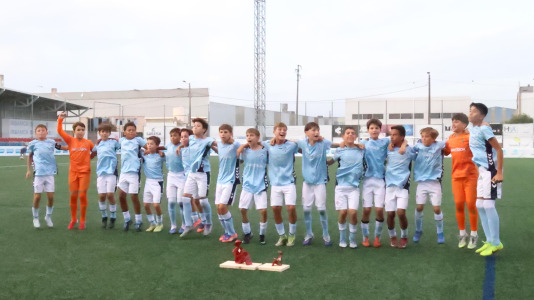 El Celta ganó la 16ª edición del Torneo Alevín F-11 Luis Calvo en un derbi en el que el Deportivo falló un penalti que podría haber cambiado el rumbo de la final