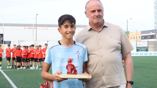 El Celta ganó la 16ª edición del Torneo Alevín F-11 Luis Calvo en un derbi en el que el Deportivo falló un penalti que podría haber cambiado el rumbo de la final
