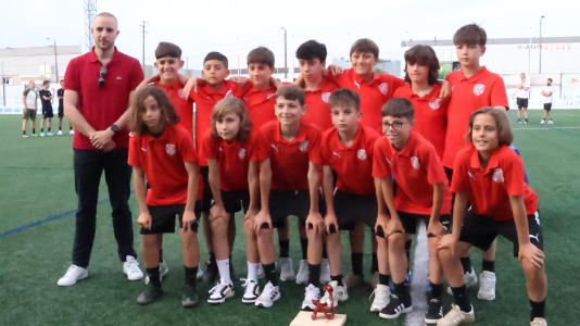 El Celta ganó la 16ª edición del Torneo Alevín F-11 Luis Calvo en un derbi en el que el Deportivo falló un penalti que podría haber cambiado el rumbo de la final