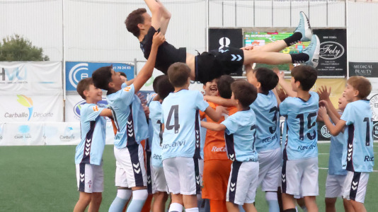 El Celta ganó la 16ª edición del Torneo Alevín F-11 Luis Calvo en un derbi en el que el Deportivo falló un penalti que podría haber cambiado el rumbo de la final