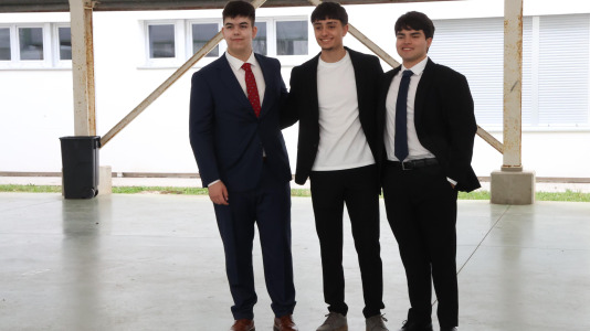 Graduación en el IES Alfredo Brañas de Carballo (3)