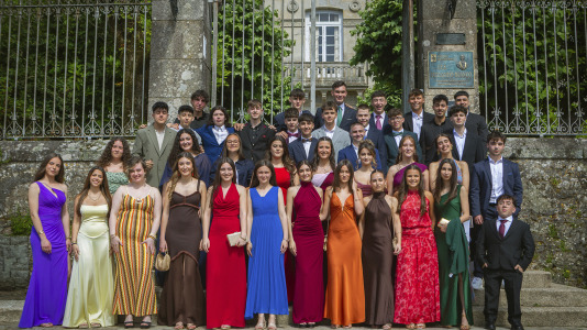 Graduación en el IES Fernando Blanco de Cee (2)