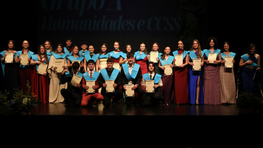 Graduación del IES Agra de Raíces de Cee (7)