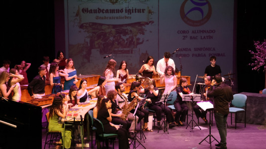 Graduación en el IES Parga Pondal de Carballo (2)