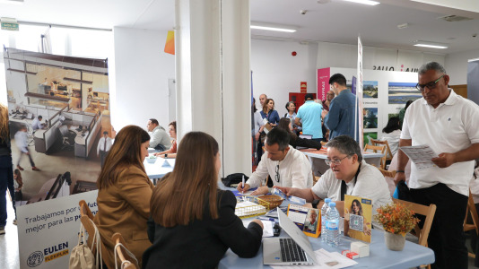 Feria de empleo sénior en Carballo (4)