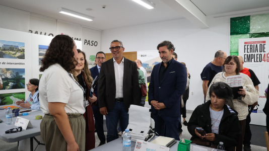 Feria de empleo sénior en Carballo (26)