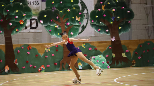 Exhibición de fin de curso de la Escola Lubiáns de patinaje (6)