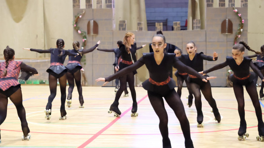 Exhibición de fin de curso de la Escola Lubiáns de patinaje (24)