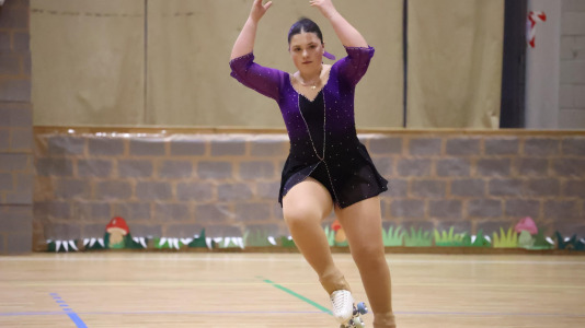 Exhibición de fin de curso de la Escola Lubiáns de patinaje (43)