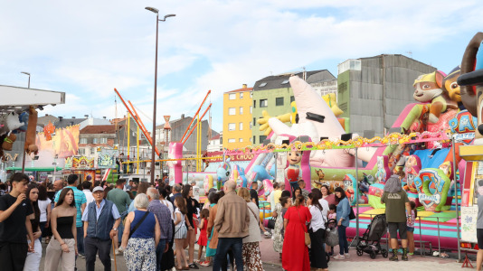 El San Xoán de Carballo vivió este viernes una jornada festiva dedicada a los más pequeños