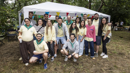 Decenas de familias de la comarca se dieron cita en Baio para disfrutar de la tradicional Festa da Carballeira