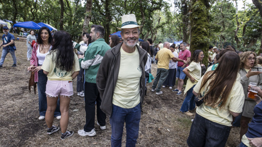 Decenas de familias de la comarca se dieron cita en Baio para disfrutar de la tradicional Festa da Carballeira