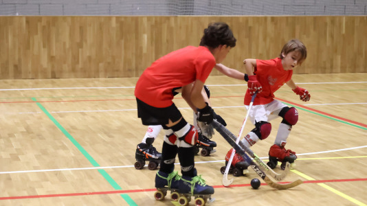 Más de 300 jugadores se reúnen desde este viernes en el torneo organizado por Escola Lubiáns, la única competición de este formato en Galicia.