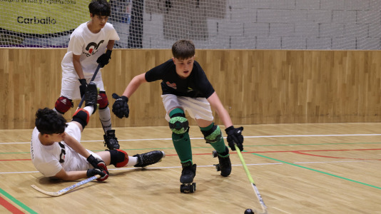Más de 300 jugadores se reúnen desde este viernes en el torneo organizado por Escola Lubiáns, la única competición de este formato en Galicia.