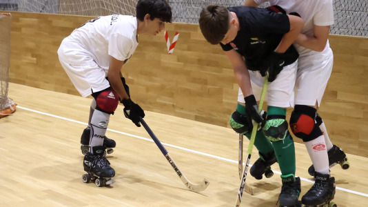 Más de 300 jugadores se reúnen desde este viernes en el torneo organizado por Escola Lubiáns, la única competición de este formato en Galicia.