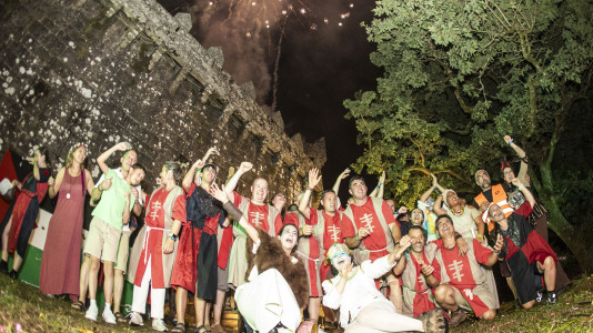 El Lume Irmandiño volvió a encender Vimianzo durante el Asalto ao Castelo