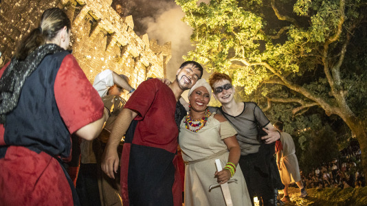 El Lume Irmandiño volvió a encender Vimianzo durante el Asalto ao Castelo