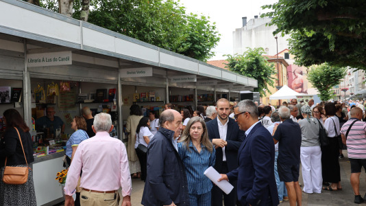 Praza dos Libros de Carballo (21)