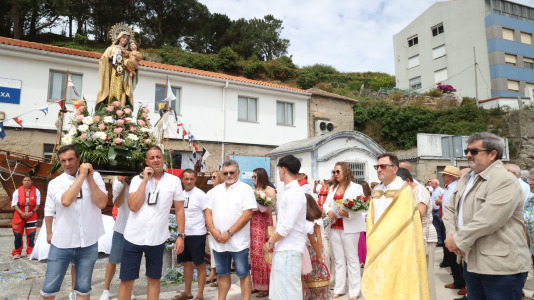 Fiestas y procesión del Carmen en Corme (43)